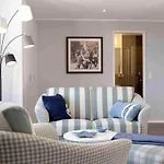 Nice Holiday Home With Port View