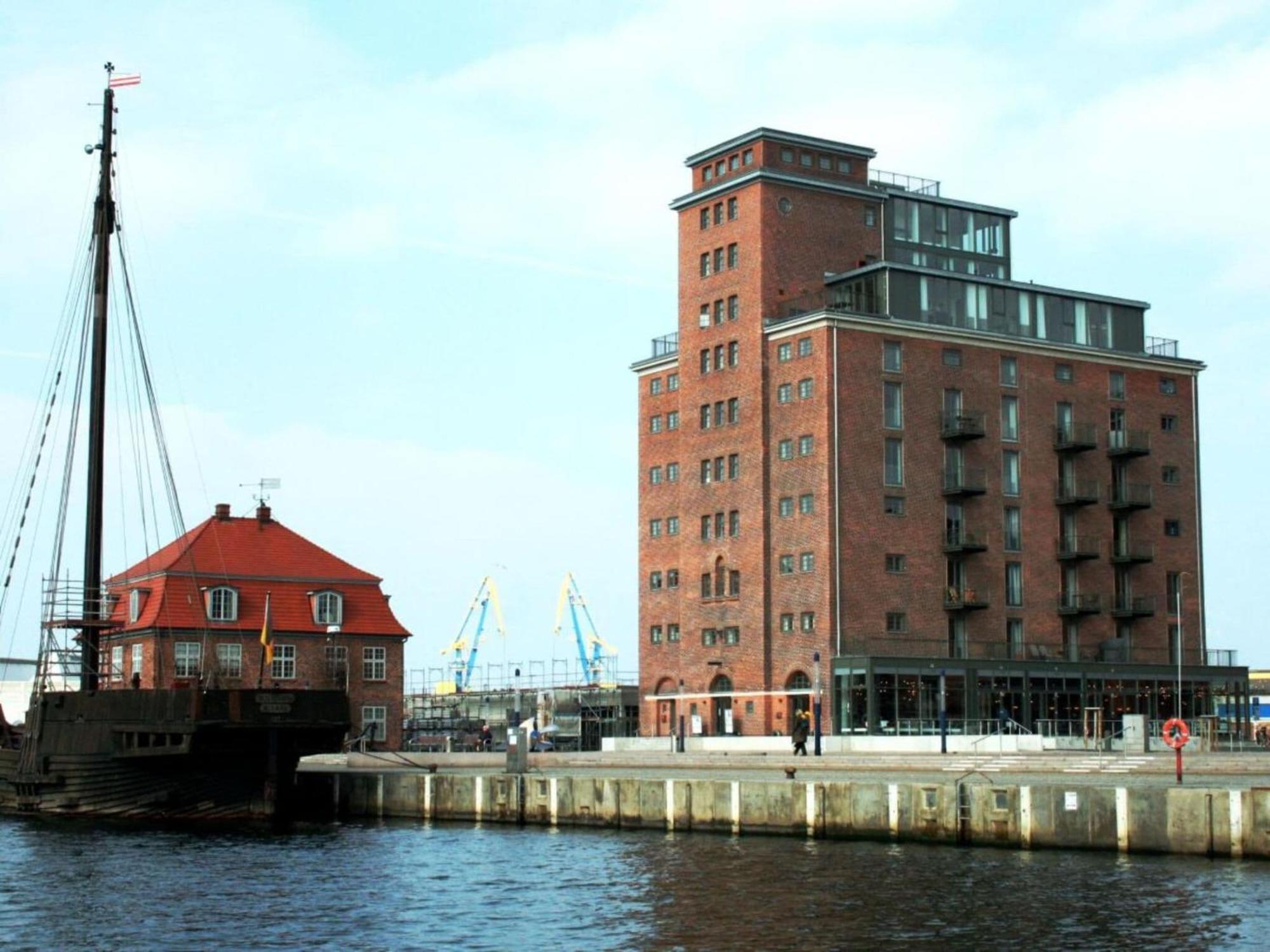 With Port View Wißmar